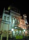 The_facade_of_the_Masjid_Sultan_Mosque_from_Bussorah_Street_by_night.jpg
