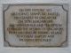 The_marble_plaque_below_the_statue_of_Sir_Raffles_inscribed_in_English.jpg