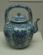 A_blue-and-white_ewer_made_between_1600_and_1620_during_the_Ming_Dynasty.jpg